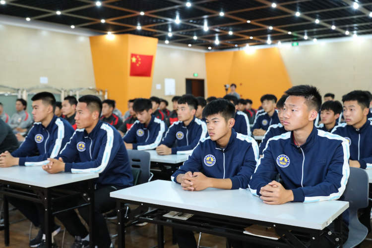  枪手青训小将崭露头角入选国家队  